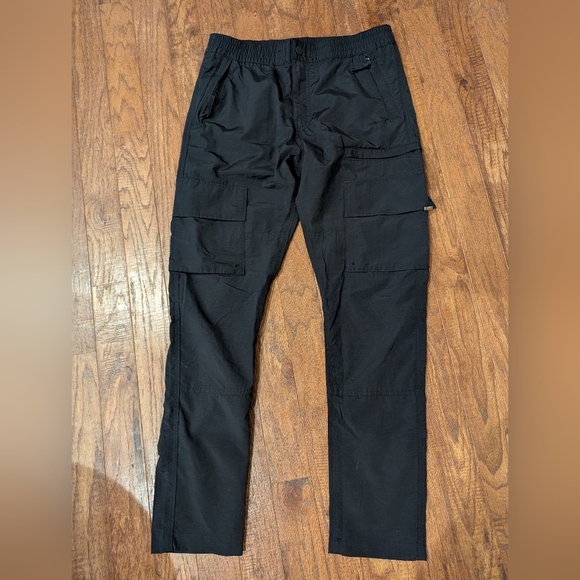 NWT Black Cargo Pants H&M Regular Fit  Mens Size medium - Picture 2 of 15